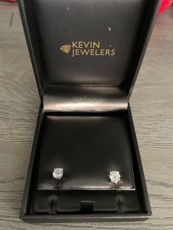 14k white gold lab diamond earrings