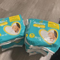 Pampers 