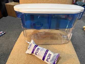 Pur 30 cup water dispenser with filter