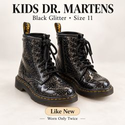 Kids Dr. Martens Black Glitter Boots – Size 11