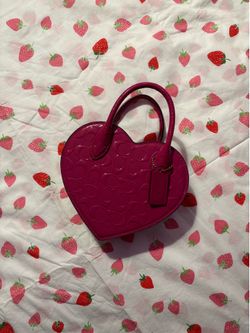 Coach heart shaped shoulder bag