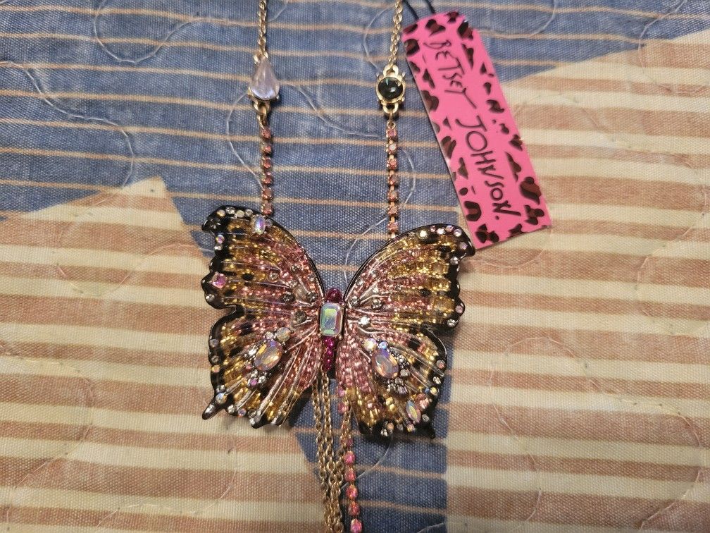 Betsey Johnson butterfly necklace pendant
