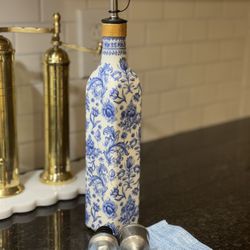 Oil Dispenser