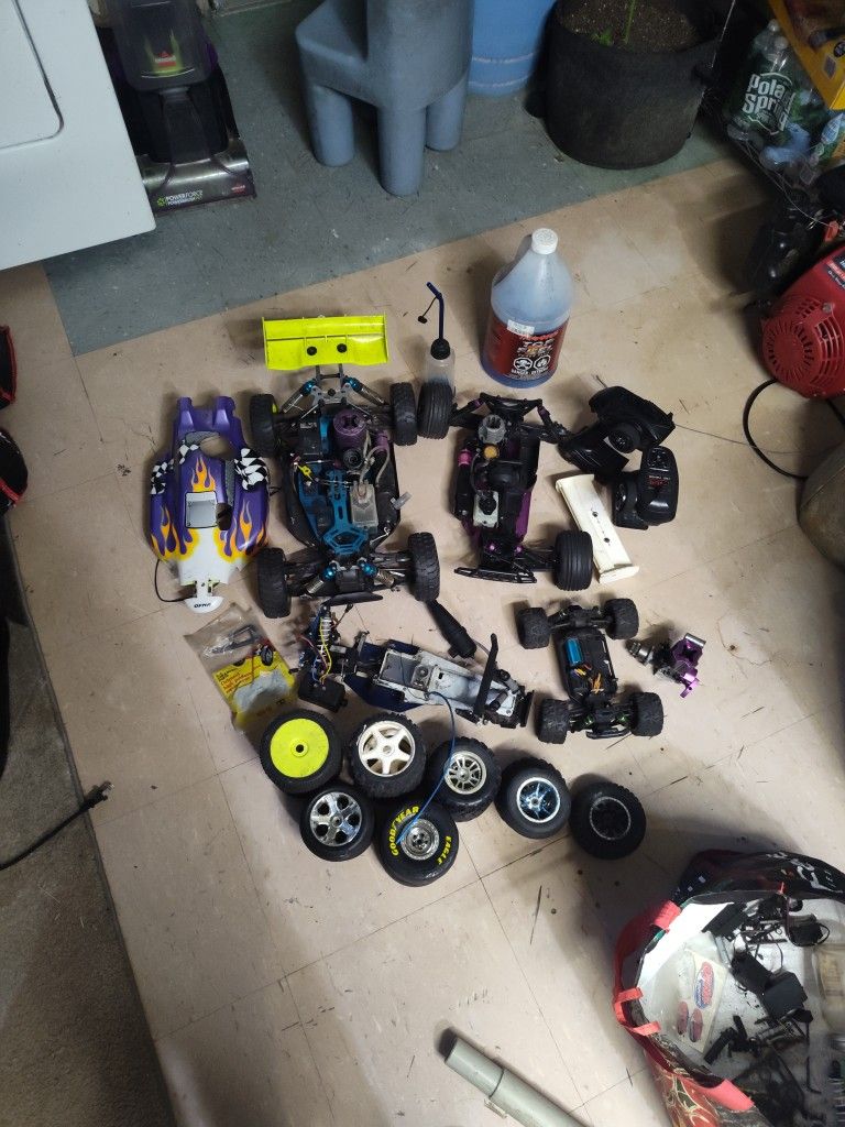 RC Nitro Car An Parts 