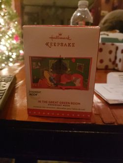 2015 Hallmark keepsake Goodnight Moon ornament