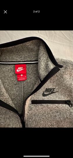 Women’s Nike Quarter Zip - Size Small