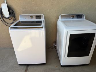 SAMSUNG WASHER & GAS DRYER