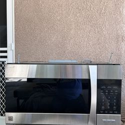 Kenmore Elite Microwave Oven 