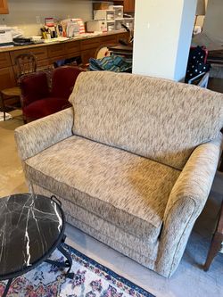 Chair/bed