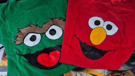 Sesame Street Costume Tshirts 2XL / Med