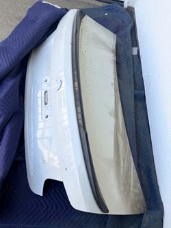 BMW f87 m2 cs trunk with oem cf spoiler