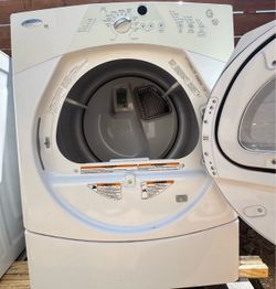 Whirlpool Gas Dryer 👕🧦👚+ FREE 🫧🫧Matching Washer🫧🫧