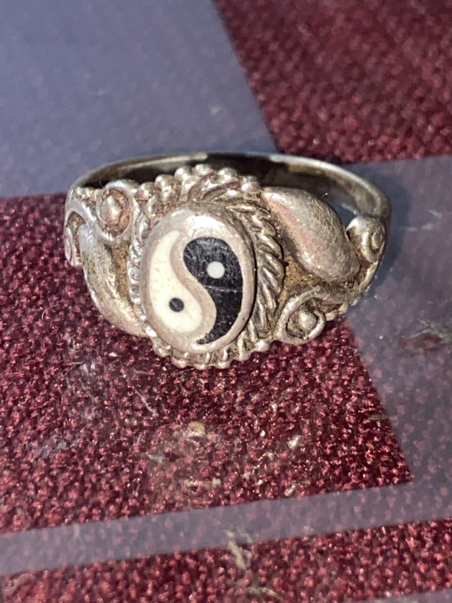 Vintage silver Ying Yang ring size 7