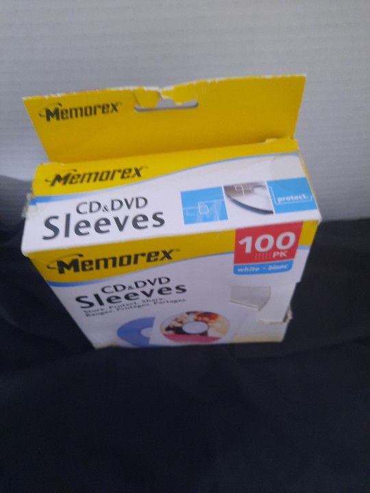 CD/ DvD SLEVES 100 New In BOX
