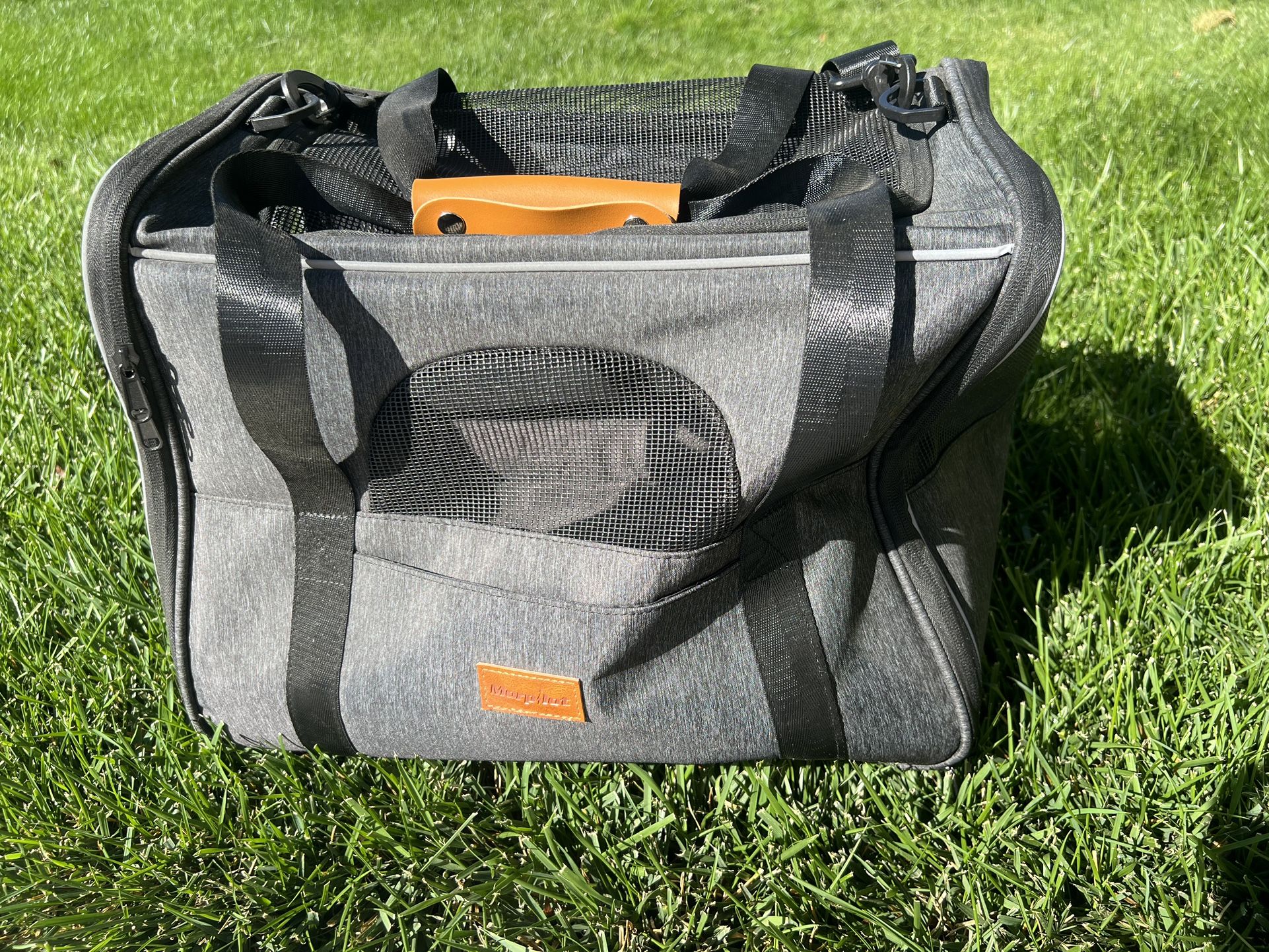 Small Soft Travel Crate For Dog Or Cat (Airline Approved!)