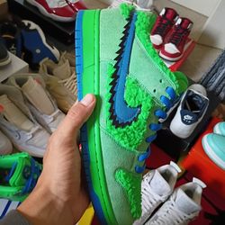 Grateful Dead Nike SB Dunk