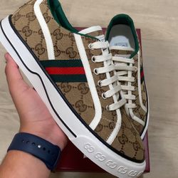 Gucci 1977 Sneakers 