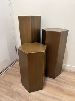 Set of 3 Hexagonal Metal Display Pedestals / Plant Stands – Brushed Antique Brass