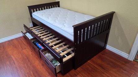Twin-size solid wood bed with mattress available! 🛏️ #Bed #Mattress #Wood