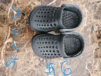 Black Kids Clog Sandals size 4