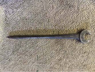 1-1/8” SPUD WRENCH
