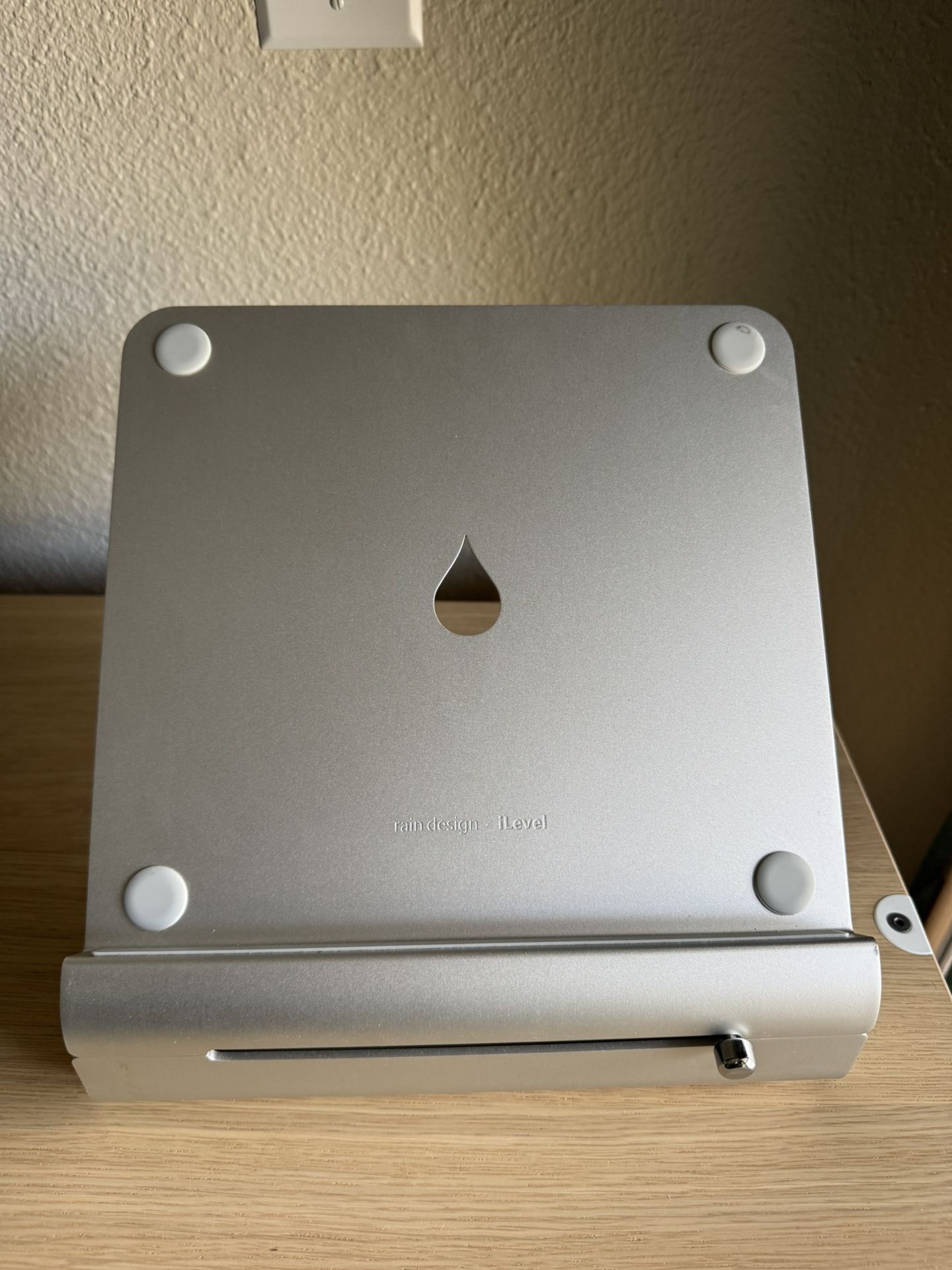 Laptop stand (Rain design iLevel2 - silver)