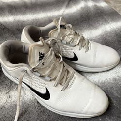 Nike Zoom Tiger Woods golf Shoes sz 12 (11.5)