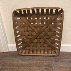 Large farmhouse basket wall decor 25”x25” square
