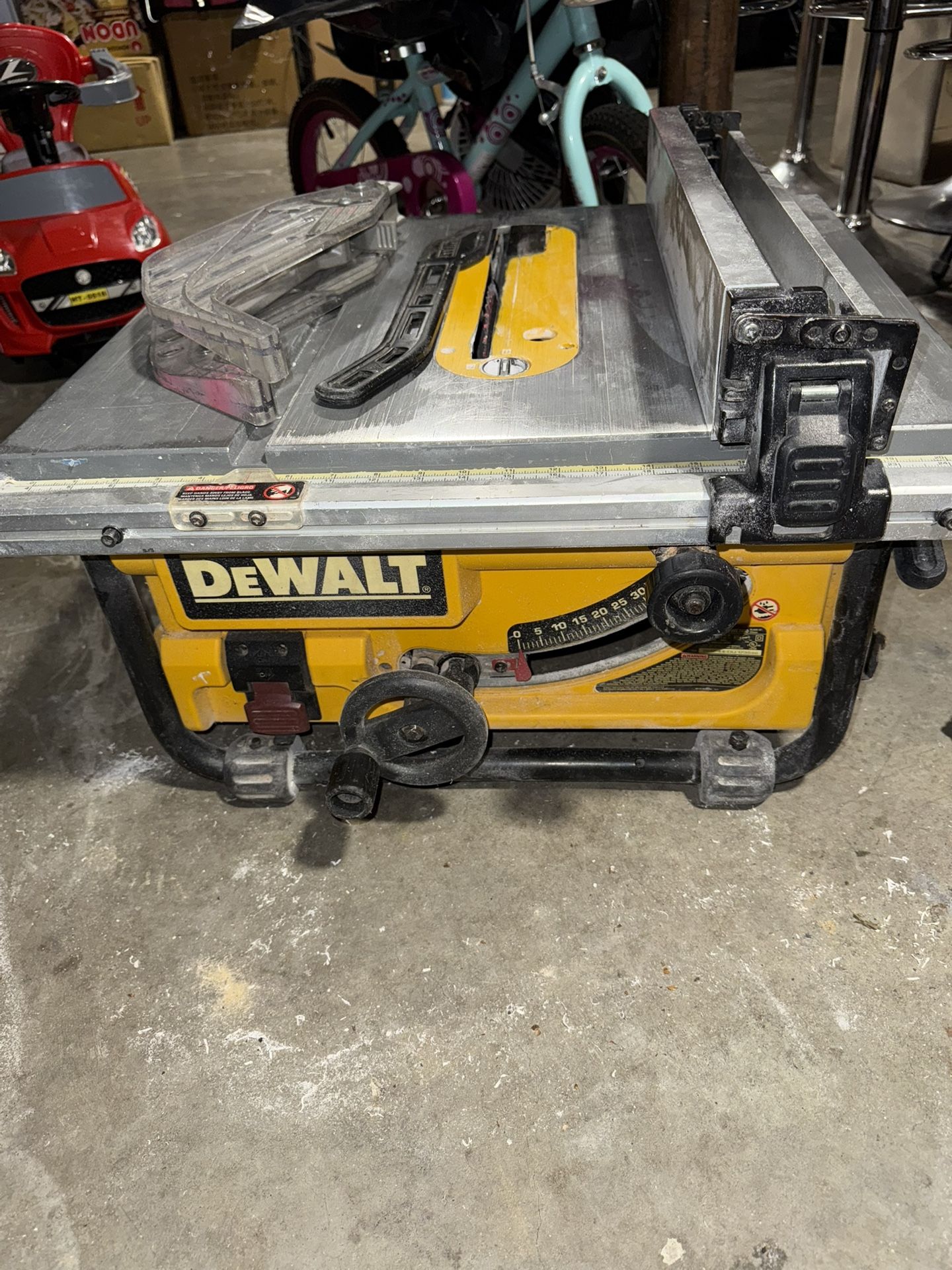 Dewalt 10inch Table Saw