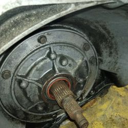 1992 GM Chevrolet TH700R4 Transmisión 