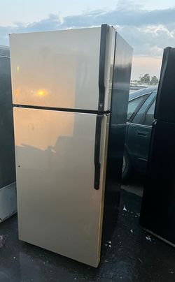 GE  Top Mount Stainless Steel Refrigerator
