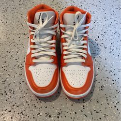 Jordan 1 Mid Electro Orange