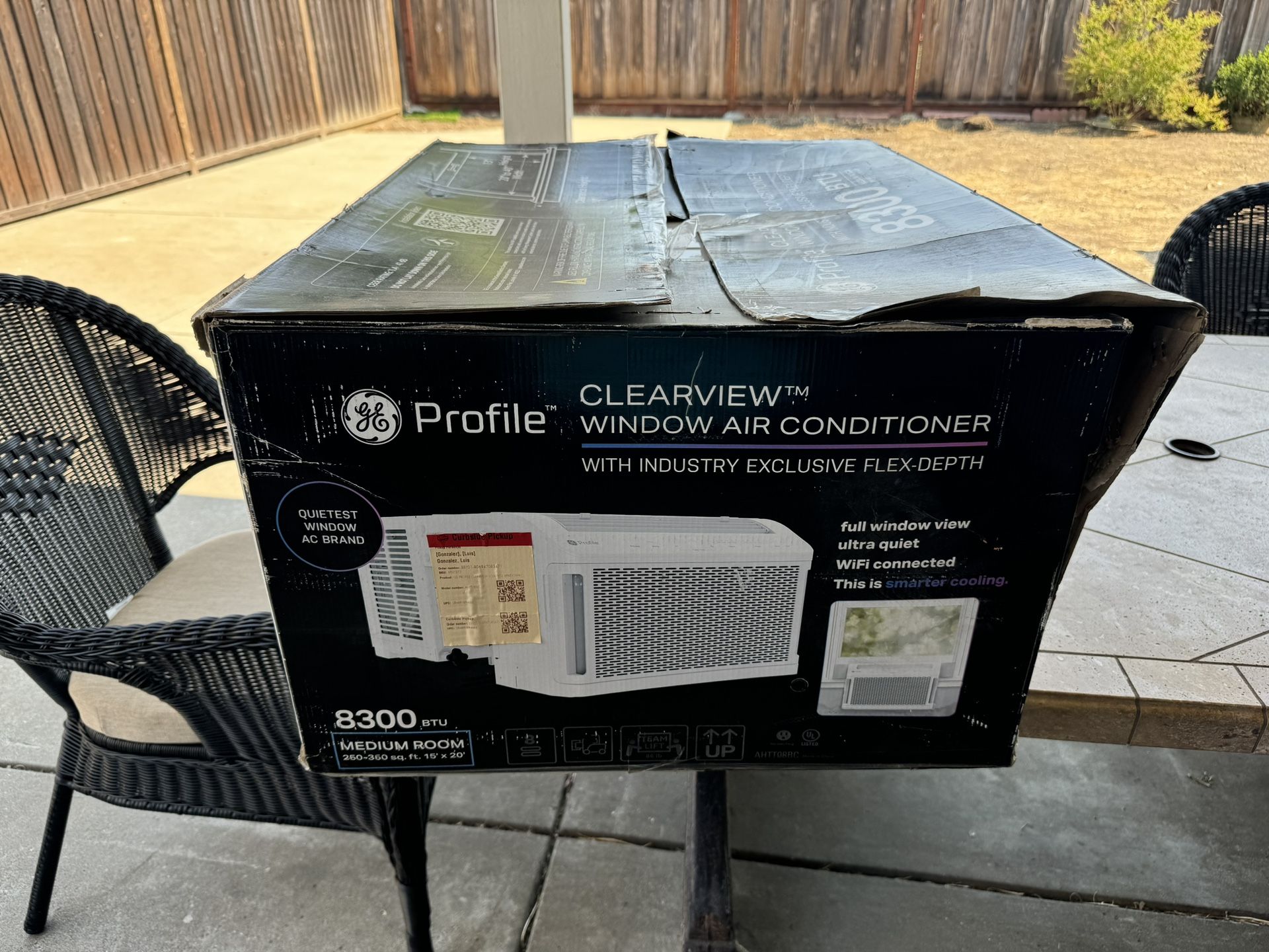 GE Profile - Clear View 350 Sq. Ft. 8,300 BTU Smart Ultra Quiet Window Air Conditioner - White