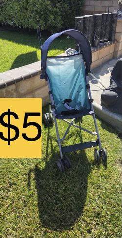 Cosco Umbrella Stroller (SELLING FOR $5)