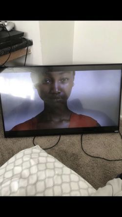 43 inch tv read description