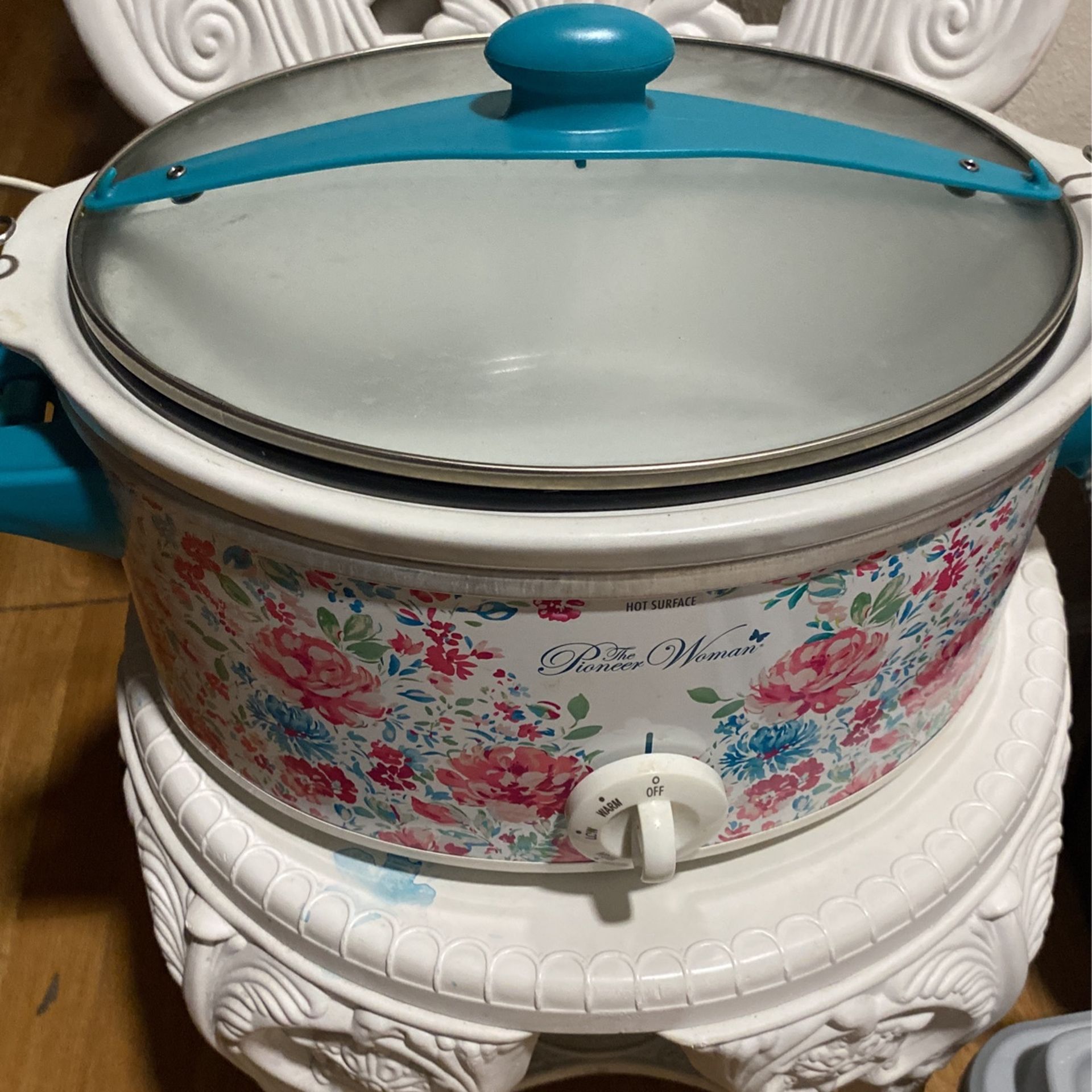 Pioneer Woman Crock Pot 6quart for Sale in San Antonio, TX OfferUp