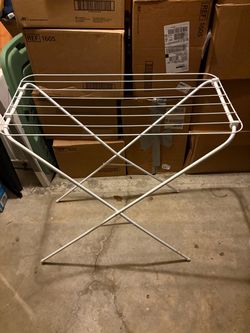 Clothes hanger dryer