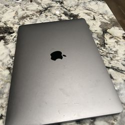 2017 MacBook Air 13” 