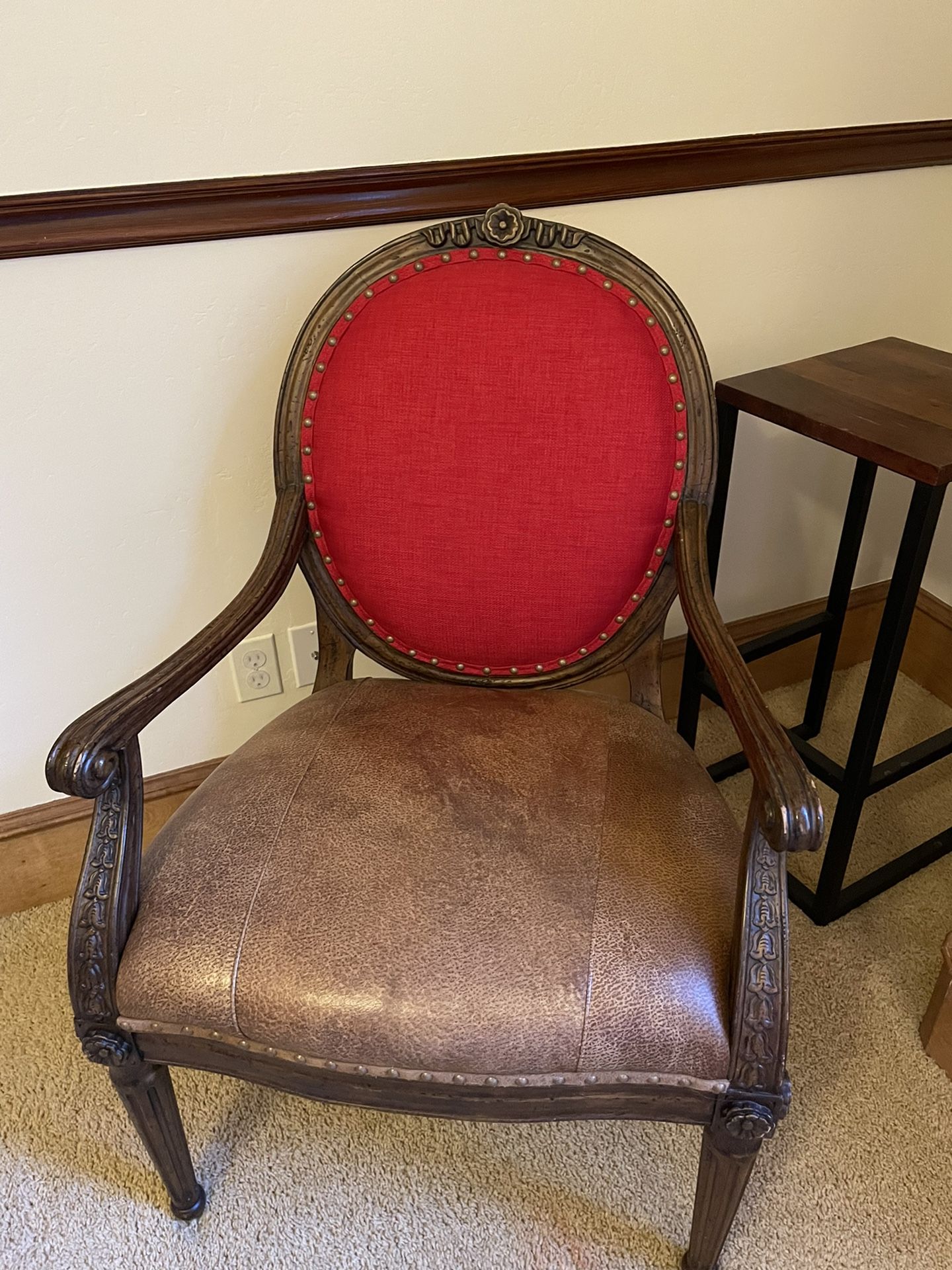 Beautiful Robb & Stucky Accent Chair