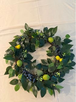 Only $8 (Coleman y Cheyenne )