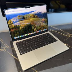 Apple 14” MacBook Pro M2 Pro Chip 12-core CPU 19-core GPU 32GB Ram 512SSD. Like new!