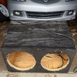 Dual 15’s Custom Box 33hz