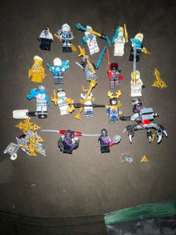 Lego ninjago Zane and associated minifigures