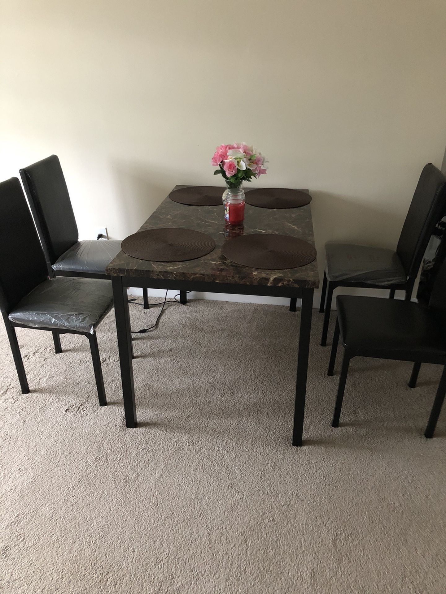 Dinner table for sale price negotiable