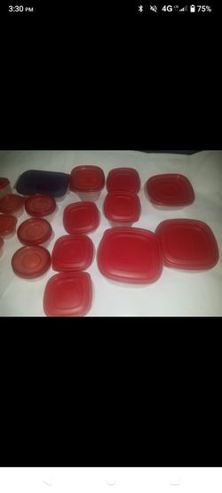 Tupperware Food Storage Containers with Lids