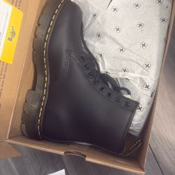 Dr Martens 