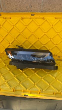 Honda Prologue Right Headlight 2024 2025