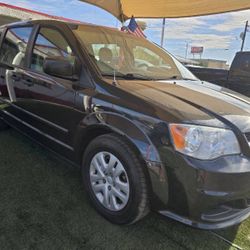 2014 Dodge Grand Caravan American Value Package 4dr Mini Van Price $9,000 Mileage 69,474
