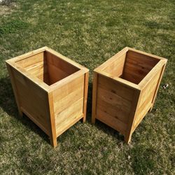 Cedar Plant Box  (24”X18”)