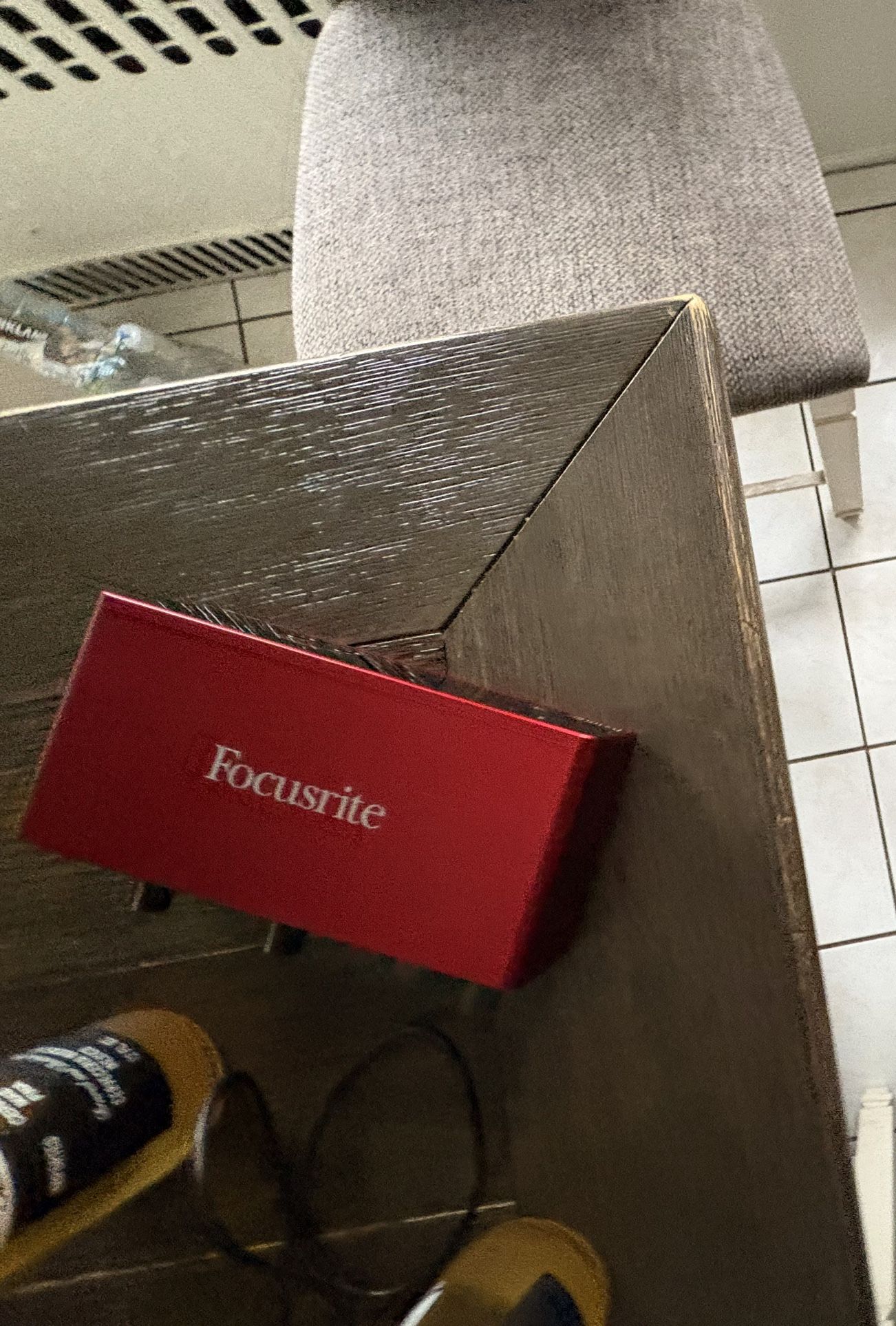 Focusrite Scarlett 2i2 (2nd Gen)